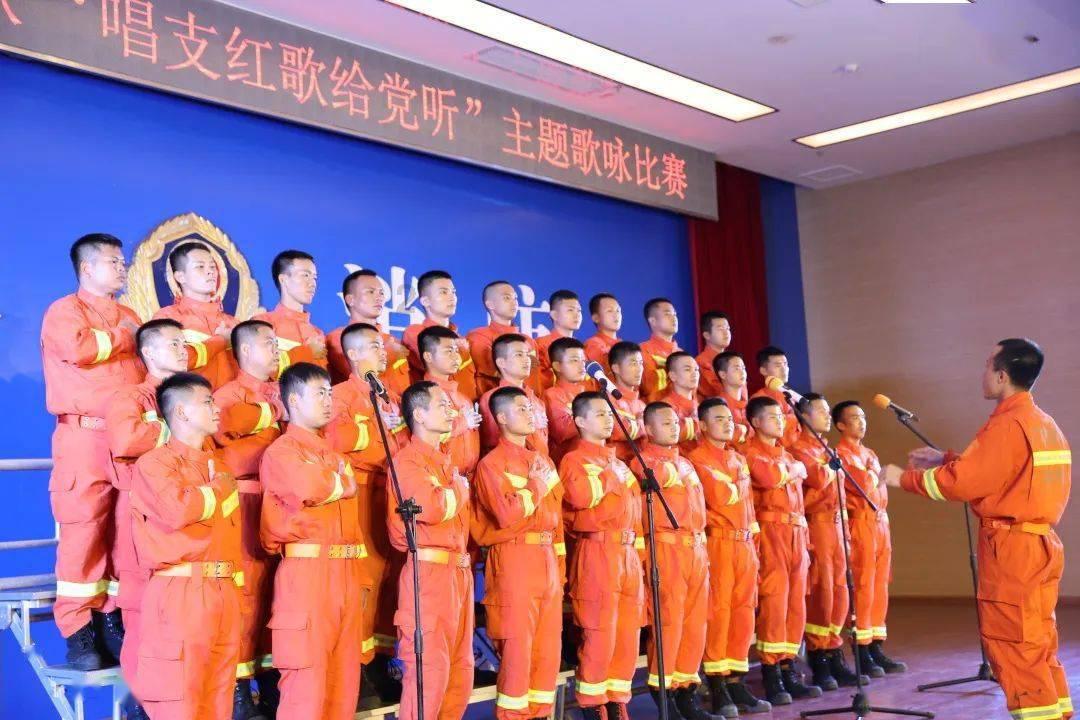 80升单头伺服高速输送线_果汁输送线